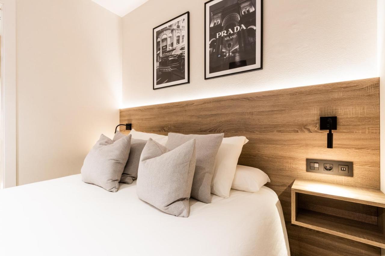 Exclusive Apartments Barcelona 4 Personas G Humet 테라사 외부 사진